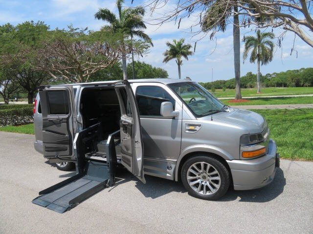 2020 Chevrolet Express 2500