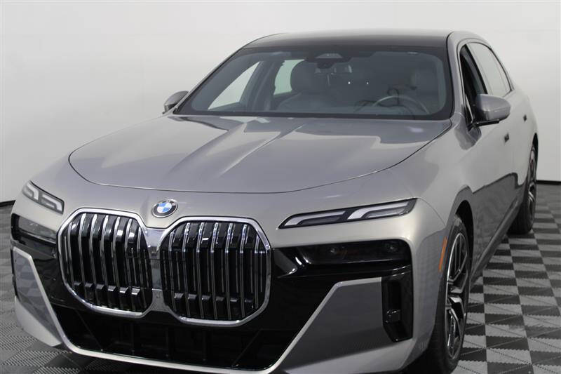 2024 BMW 7 Series 740i