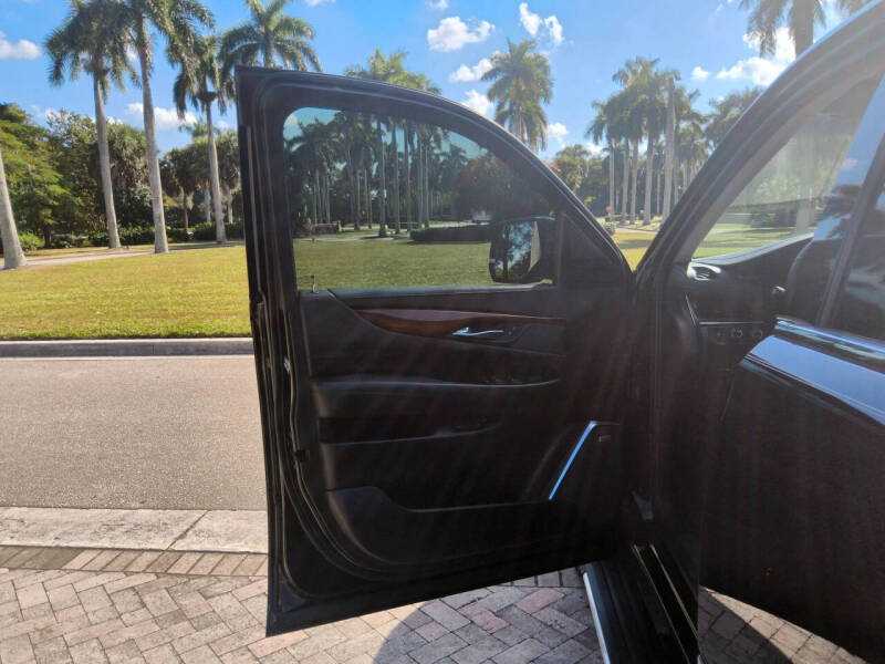 2015 Cadillac Escalade Premium