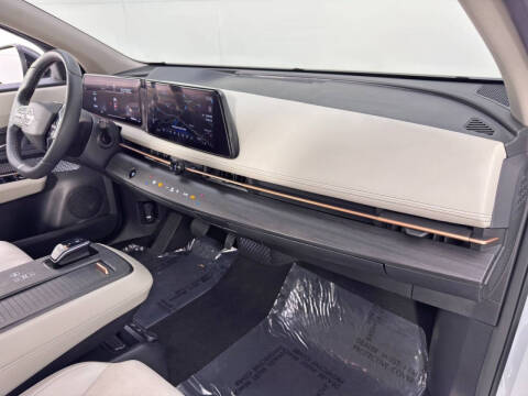 2023 Nissan Ariya Engage