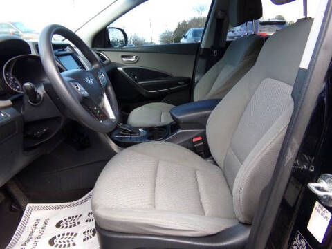2017 Hyundai Santa Fe SE