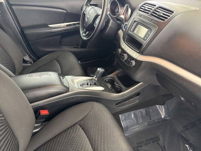 2017 Dodge Journey SE