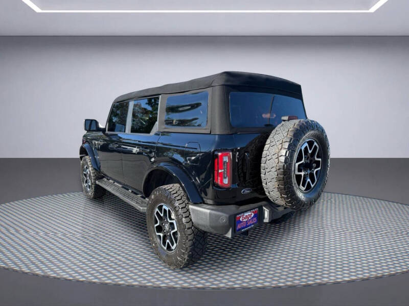 2022 Ford Bronco Outer Banks