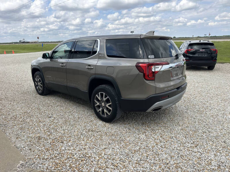 2023 GMC Acadia SLE
