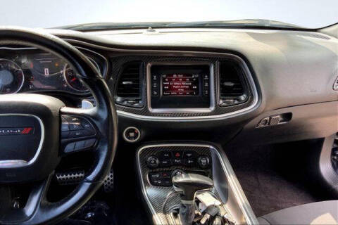 2017 Dodge Challenger R/T Plus