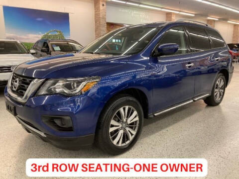 2019 Nissan Pathfinder for sale at Dixie Imports in Fairfield OH