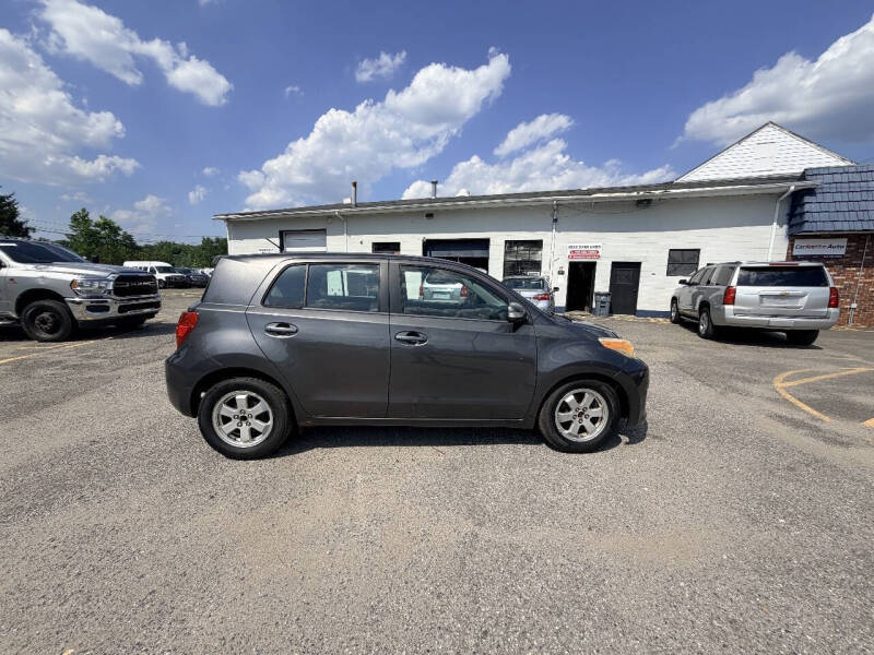 2009 Scion xD