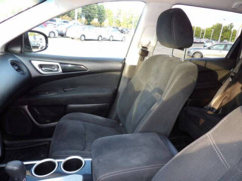 2014 Nissan Pathfinder S