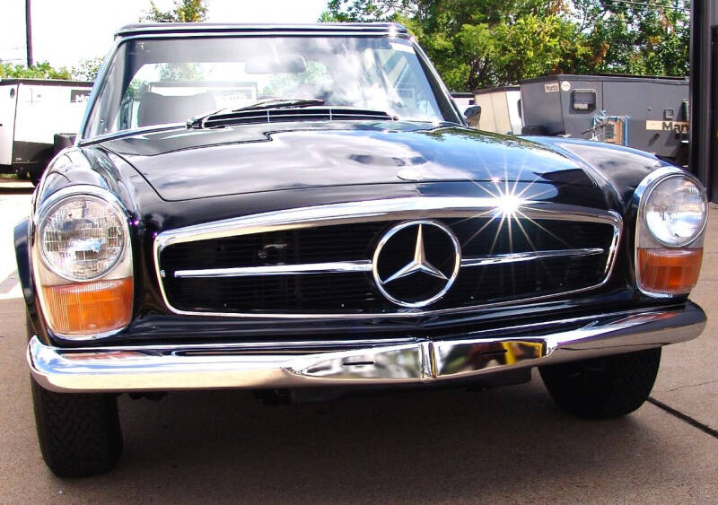 1967 Mercedes-Benz 250 SL for sale at COLLECTOR MOTORS in Houston TX