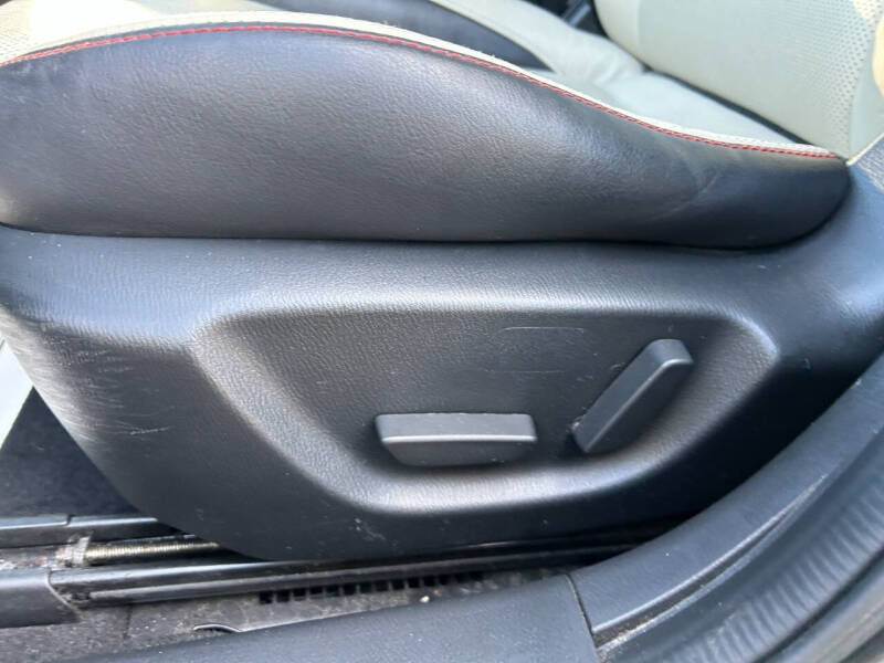 2015 Mazda MAZDA3 s Grand Touring