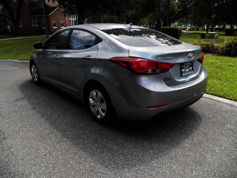 2016 Hyundai Elantra
