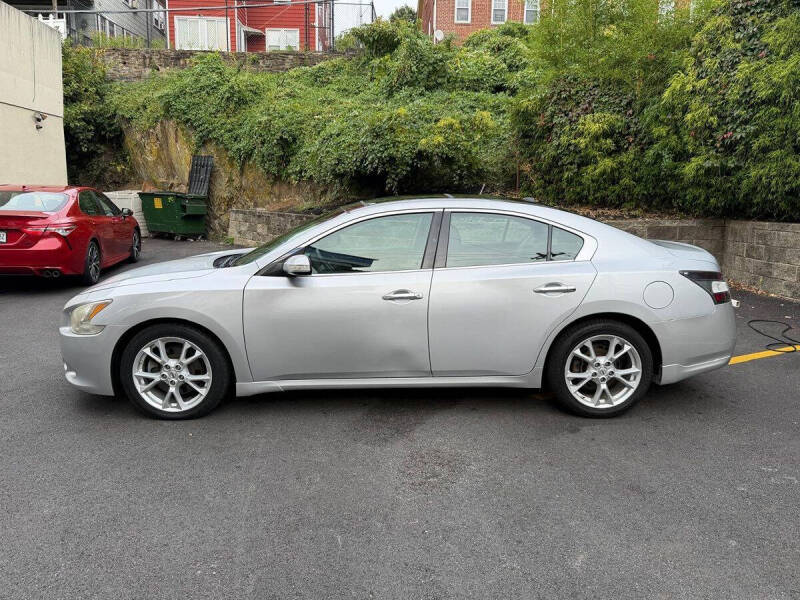 2012 Nissan Maxima