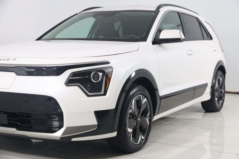 2023 Kia Niro EV Wind