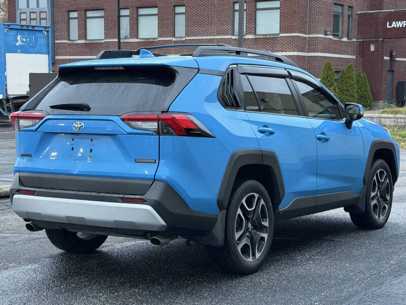 2019 Toyota RAV4 Adventure