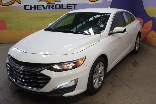 Used 2023 Chevrolet Malibu 1LT with VIN 1G1ZD5ST2PF184437 for sale in Grand Ledge, MI