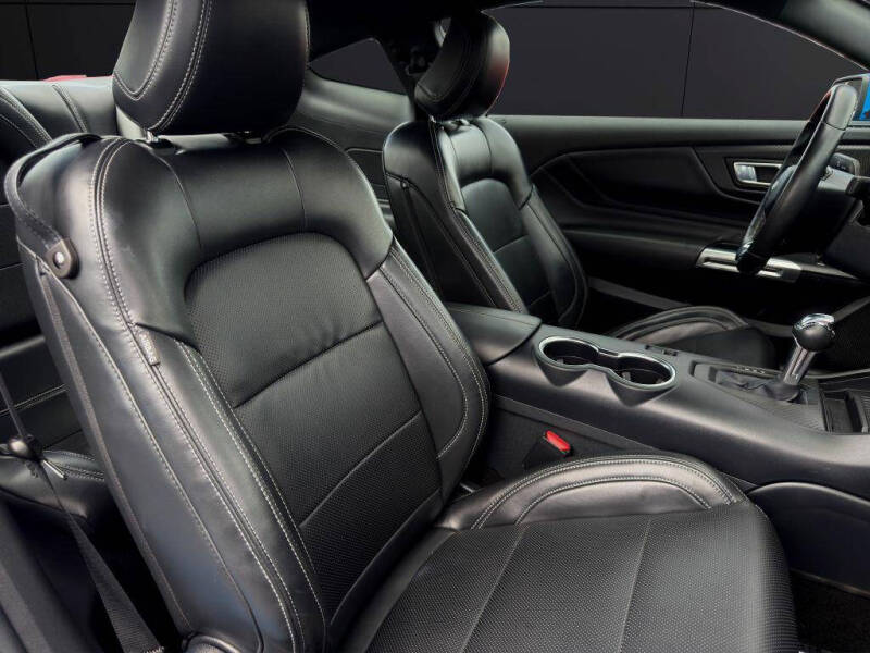 2024 Ford Mustang EcoBoost Premium