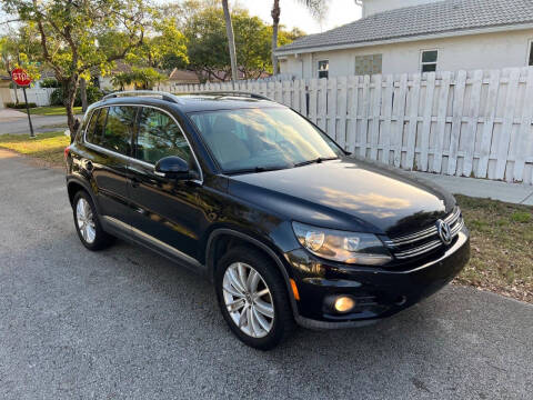 2012 Volkswagen Tiguan for sale at UNITED AUTO BROKERS in Hollywood FL
