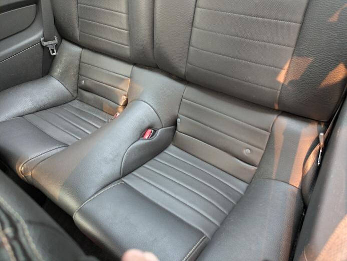2012 Ford Mustang V6 Premium
