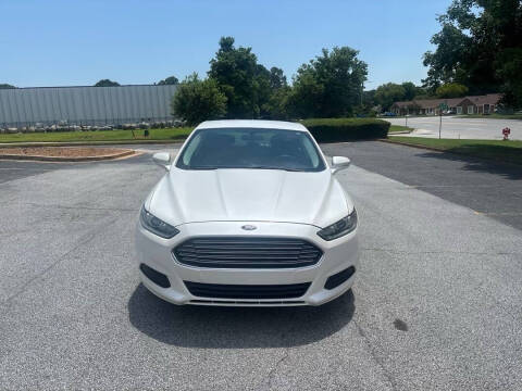2013 Ford Fusion SE