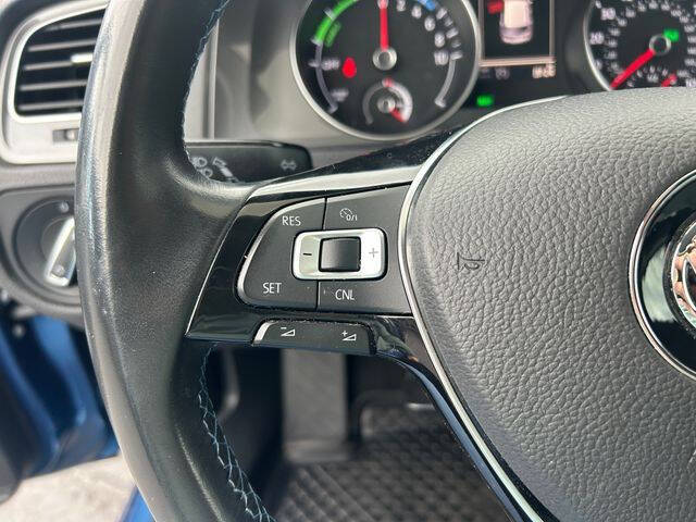 2015 Volkswagen e-Golf SEL Premium