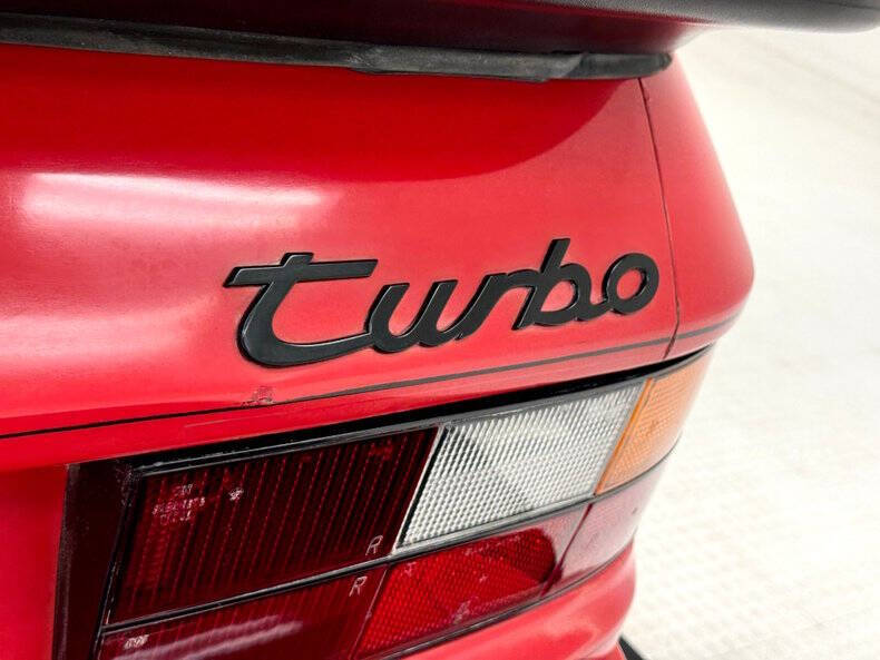 1986 Porsche 944 Turbo