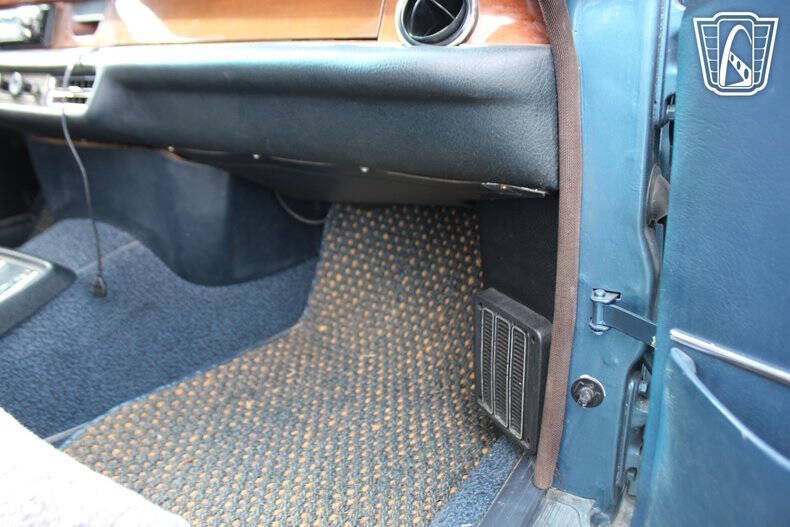 1973 Mercedes-Benz 280-Class