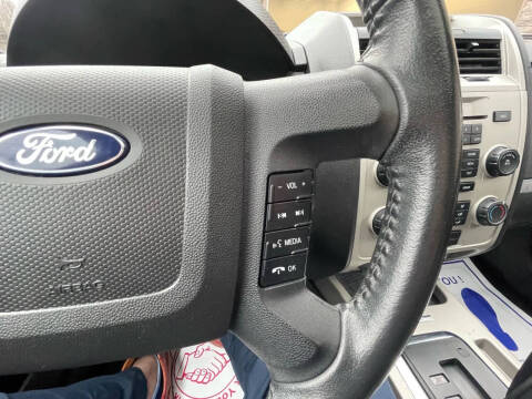 2011 Ford Escape XLT