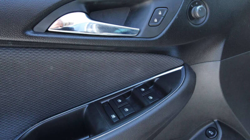 2017 Chevrolet Cruze LS Auto