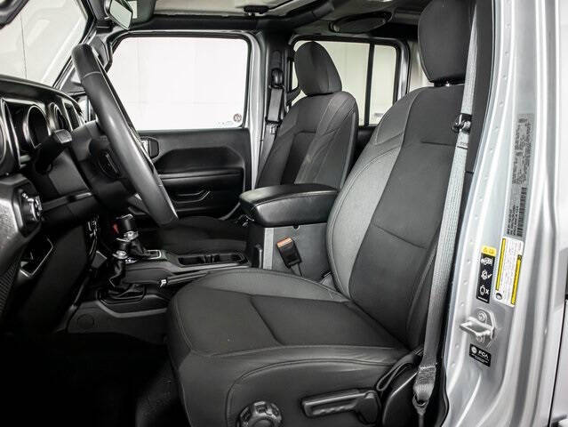 2023 Jeep Gladiator Sport