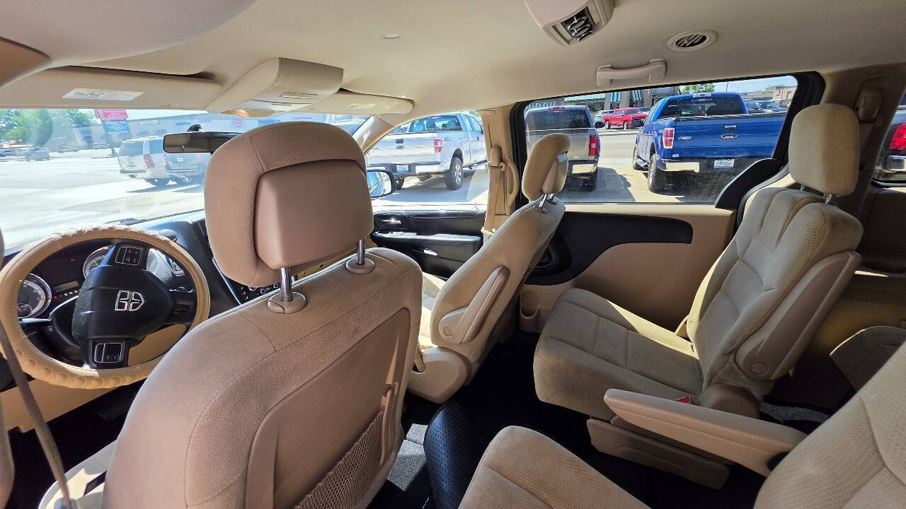 2016 Dodge Grand Caravan SE Plus 4dr Mini Van - Granite Crystal Metallic Clear Coat exterior view 7