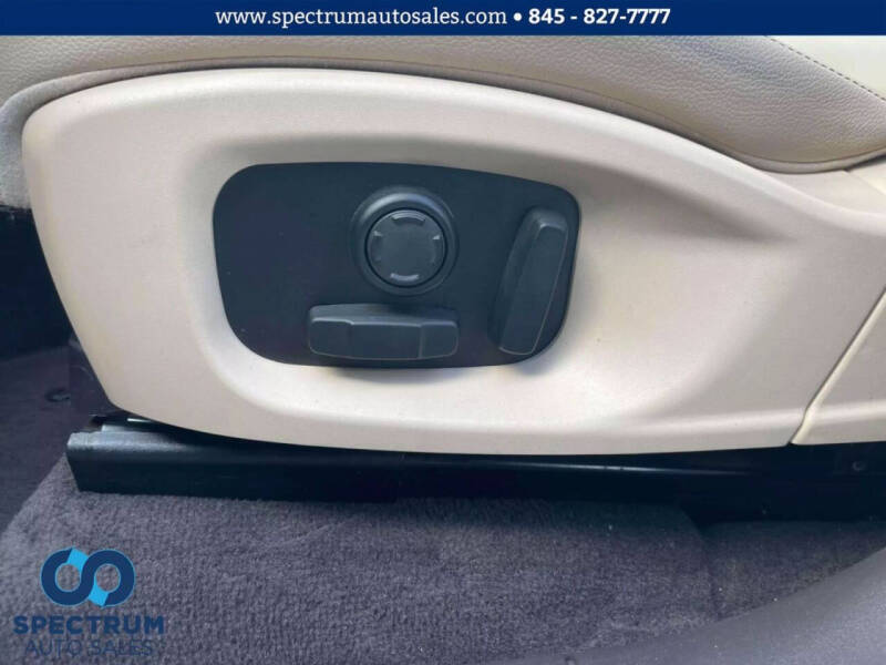 2017 Jaguar F-PACE 35t Prestige