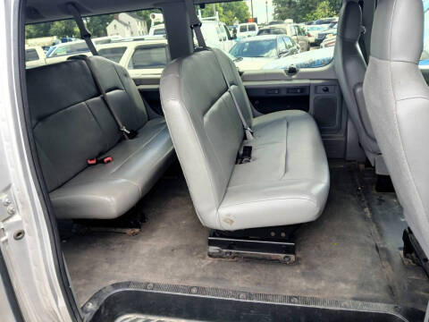 2013 Ford E-Series E-150 XL