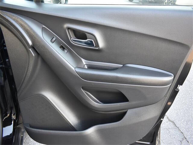 2022 Chevrolet Trax LS