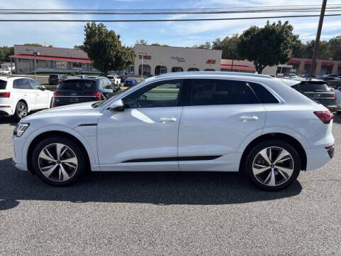 2024 Audi Q8 e-tron quattro Premium