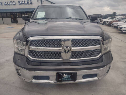 2015 RAM 1500 SLT