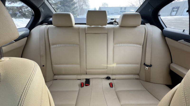 2016 BMW 5 Series 550i