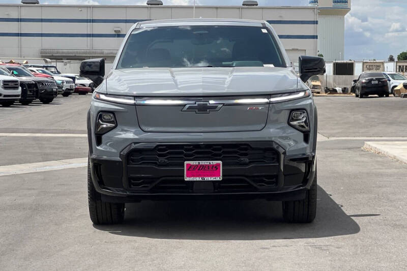 2025 Chevrolet Silverado EV RST