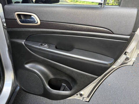 2014 Jeep Grand Cherokee Laredo E