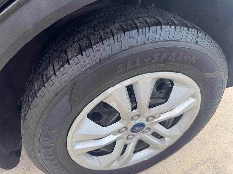 2020 Ford Escape S