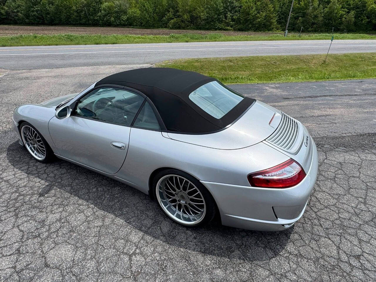 1999 Porsche 911 33