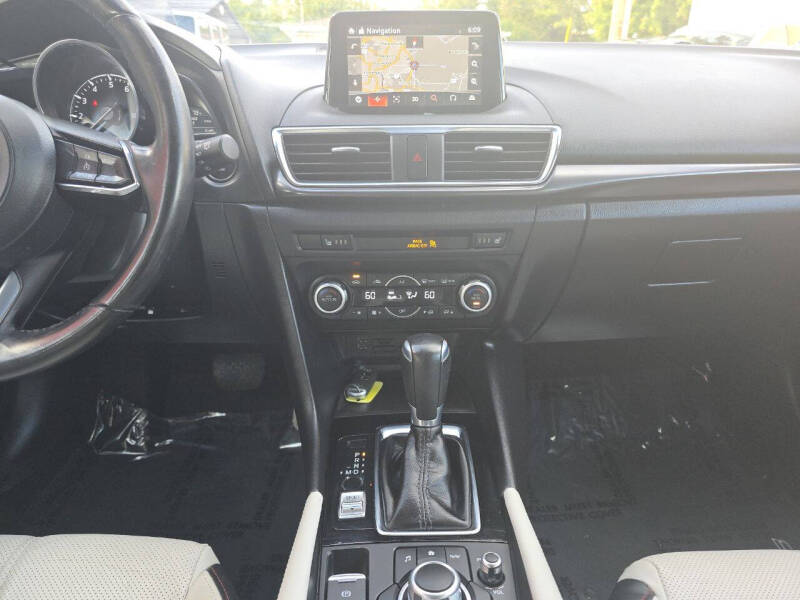 2018 Mazda MAZDA3 Grand Touring