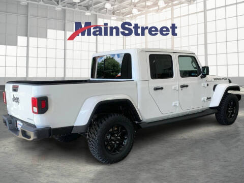 2025 Jeep Gladiator Sport