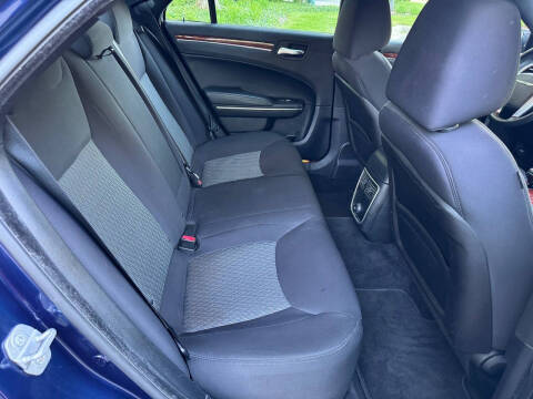 2014 Chrysler 300