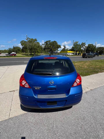 2012 Nissan Versa 1.8 SL