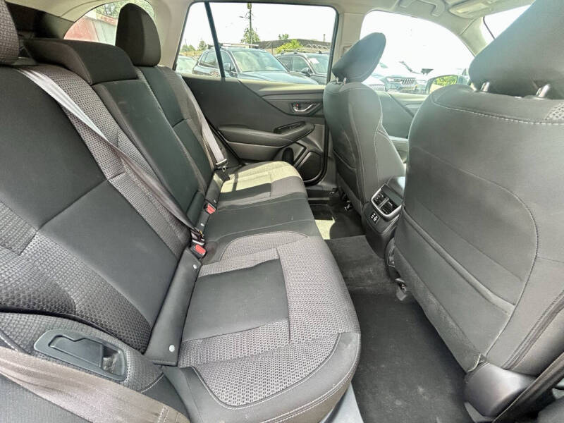2023 Subaru Outback Premium