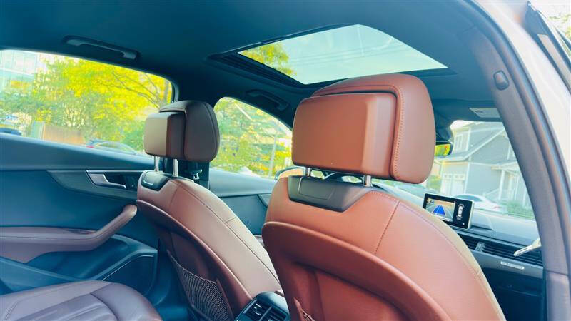 2019 Audi A4 quattro Premium Plus 45 TFSI