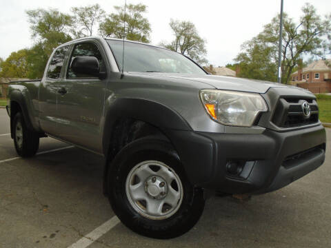 2014 Toyota Tacoma for sale at Sunshine Auto Sales in Kansas City MO