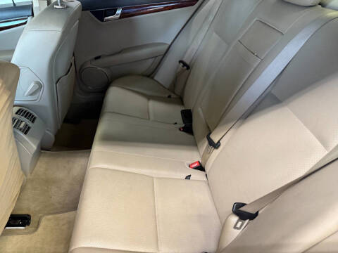 2011 Mercedes-Benz C-Class C 300 Sport