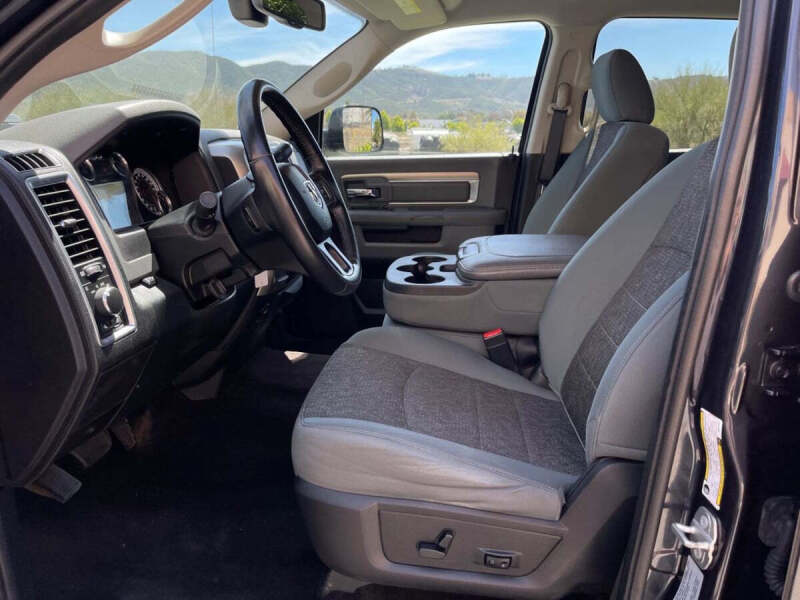 2016 RAM 2500 SLT