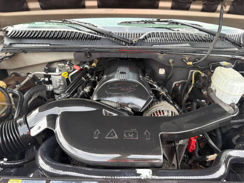 2005 Cadillac Escalade
